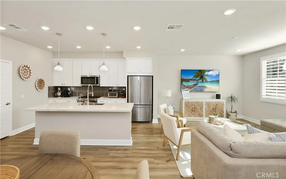 19239 Tideline Court Huntington Beach, CA 92648