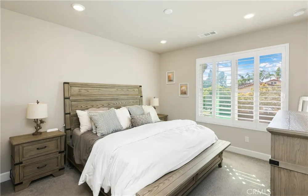 19239 Tideline Court Huntington Beach, CA 92648