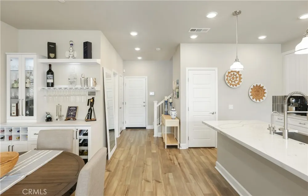19239 Tideline Court Huntington Beach, CA 92648