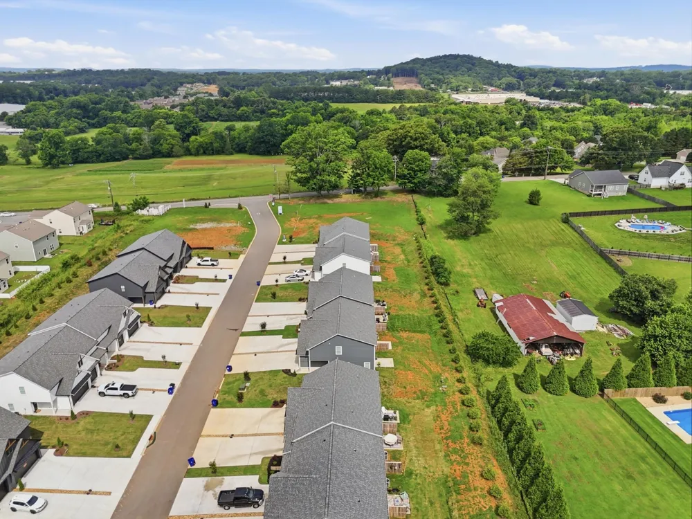 3223 Green Turtle Lane NE Cleveland, TN 37323