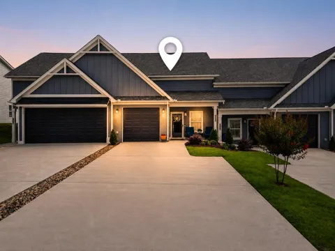 3223 Green Turtle Lane NE