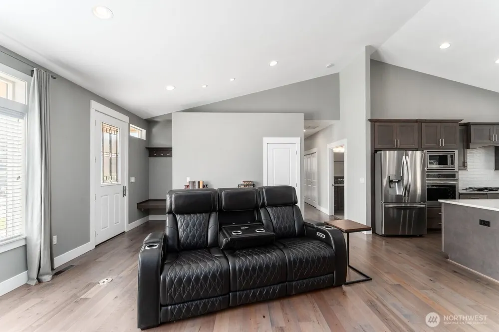 1020 Crest Loop Entiat, WA 98822