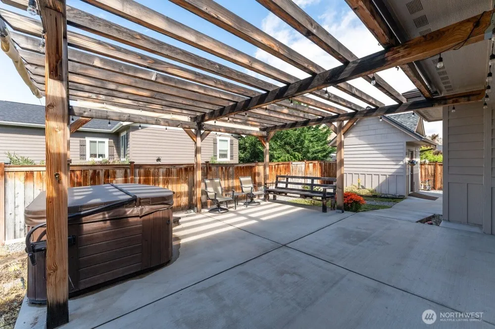 1020 Crest Loop Entiat, WA 98822
