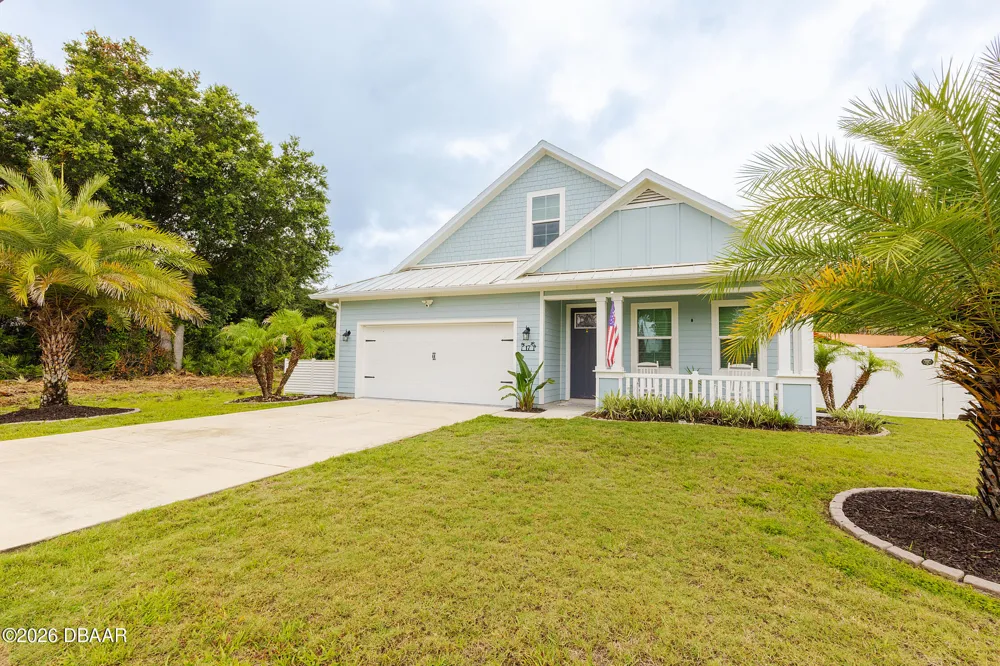 17 Rockwell Lane Palm Coast, FL 32164