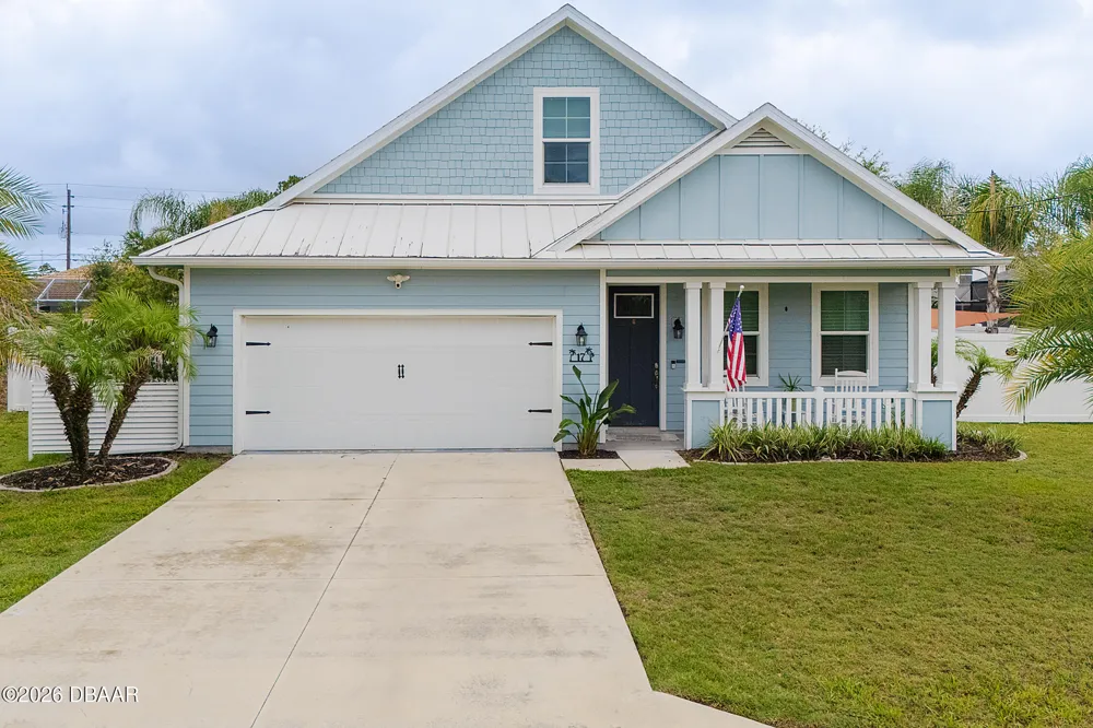 17 Rockwell Lane Palm Coast, FL 32164