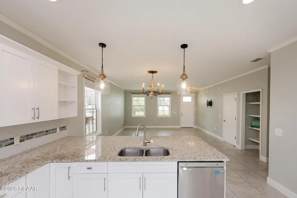 17 Rockwell Lane Palm Coast, FL 32164