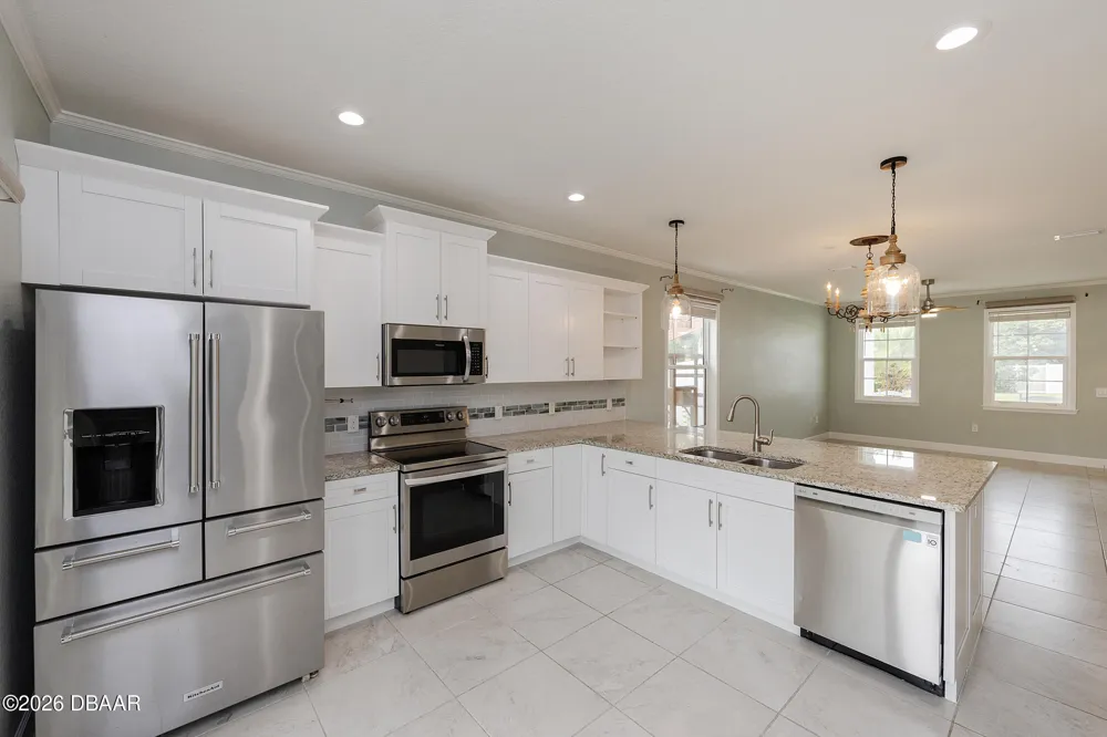17 Rockwell Lane Palm Coast, FL 32164