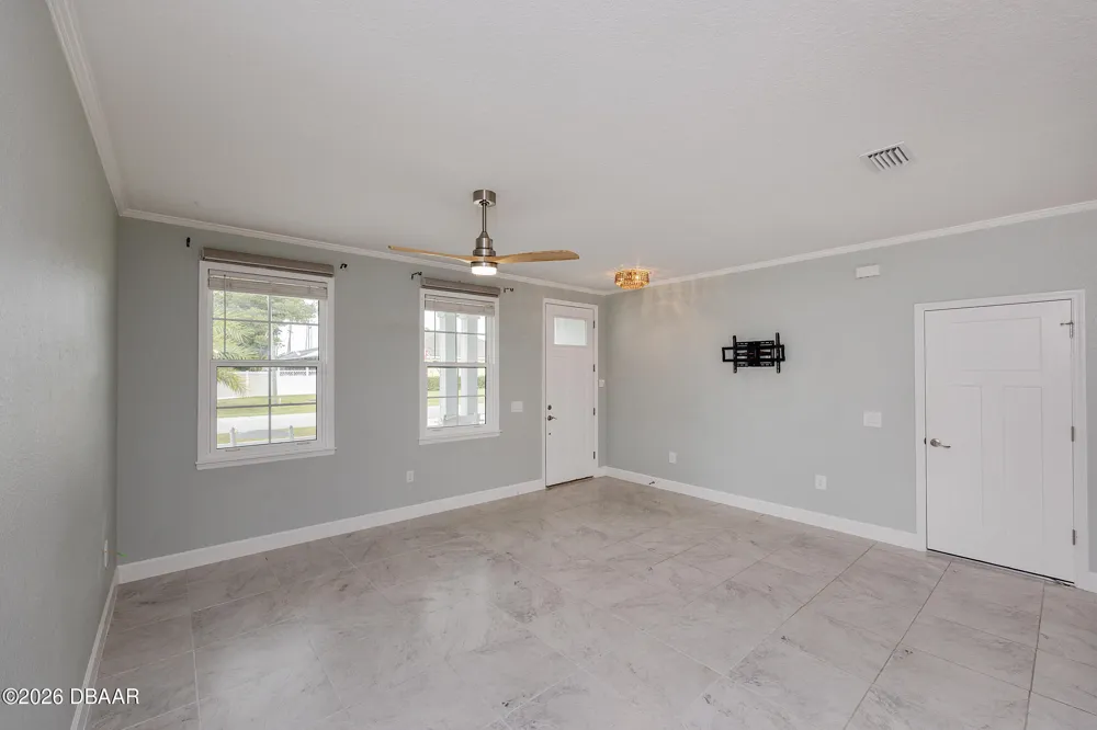17 Rockwell Lane Palm Coast, FL 32164