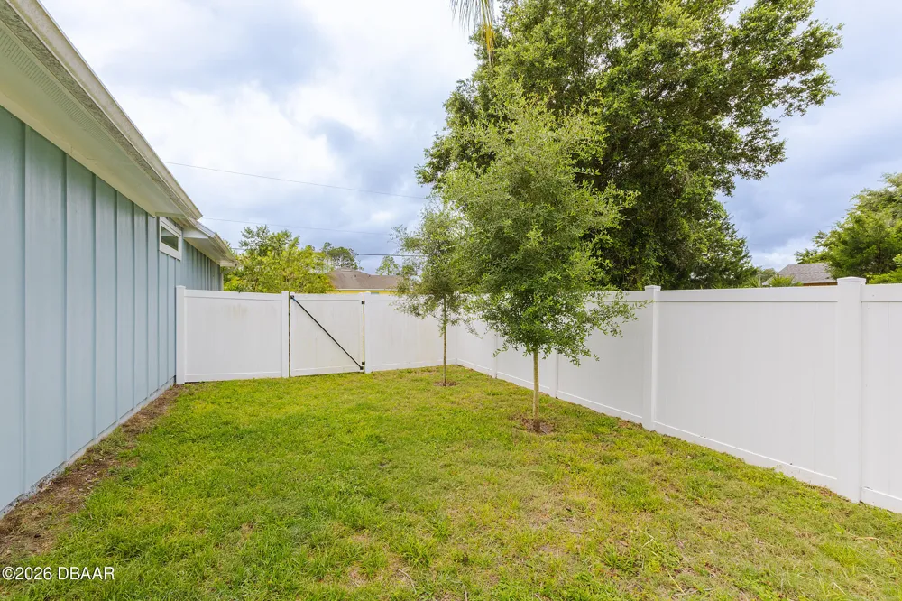 17 Rockwell Lane Palm Coast, FL 32164