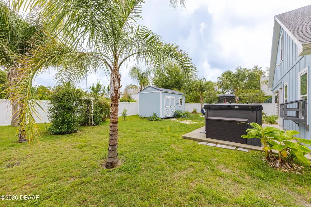 17 Rockwell Lane Palm Coast, FL 32164