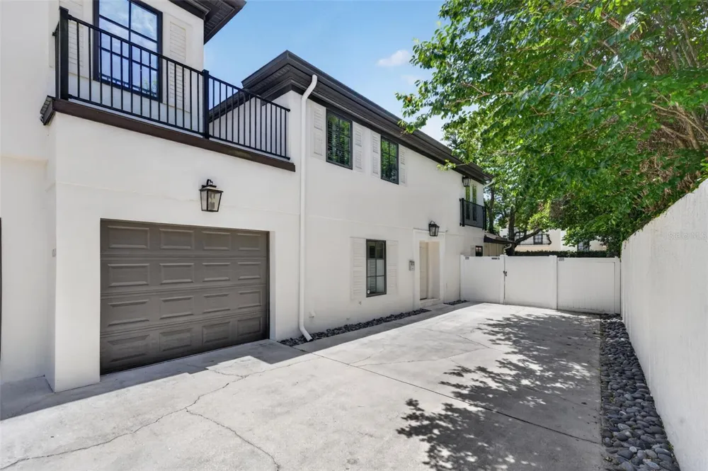 1265 ARLINGTON PL Winter Park, FL 32789