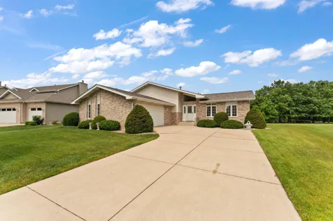 3128 Austgen Place