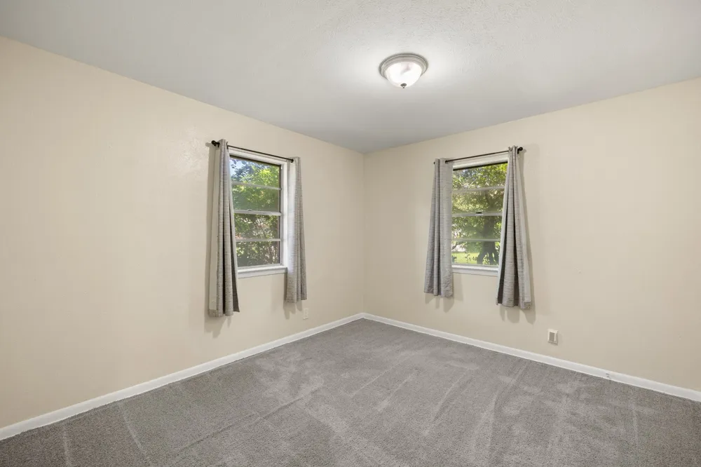 401 Langley Avenue Everman, TX 76140