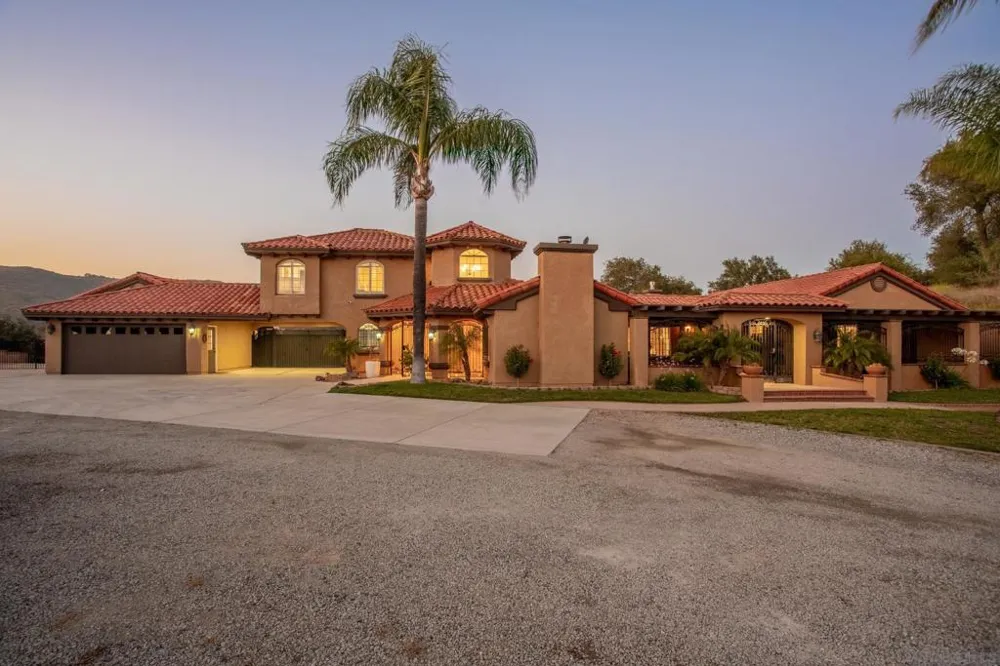 24922 Terreno Drive Temecula, CA 92590