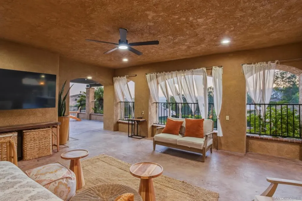 24922 Terreno Drive Temecula, CA 92590