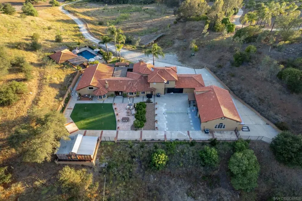 24922 Terreno Drive Temecula, CA 92590