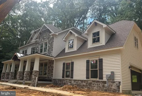 1490 THURSTON ROAD