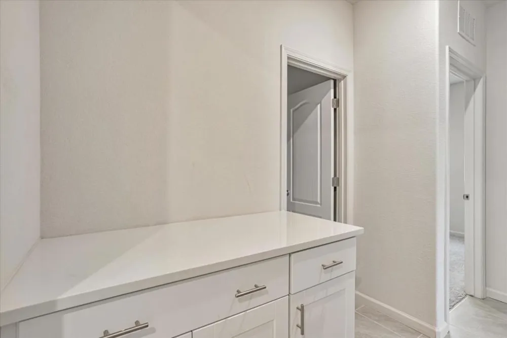 2051 Rosewood Drive Hollister, CA 95023