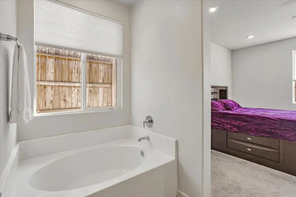 2051 Rosewood Drive Hollister, CA 95023