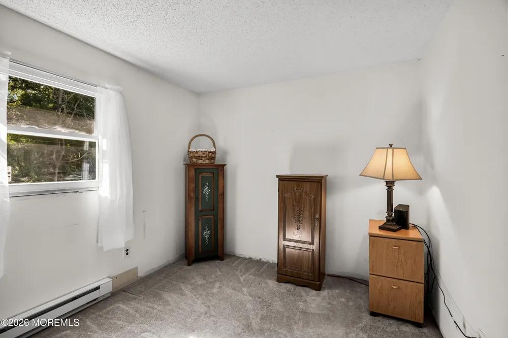 31 W Shore Drive Southampton, NJ 08088