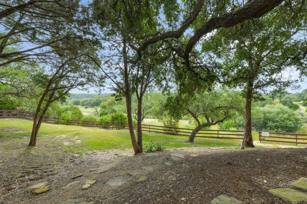 109 Westview Drive Georgetown, TX 78628