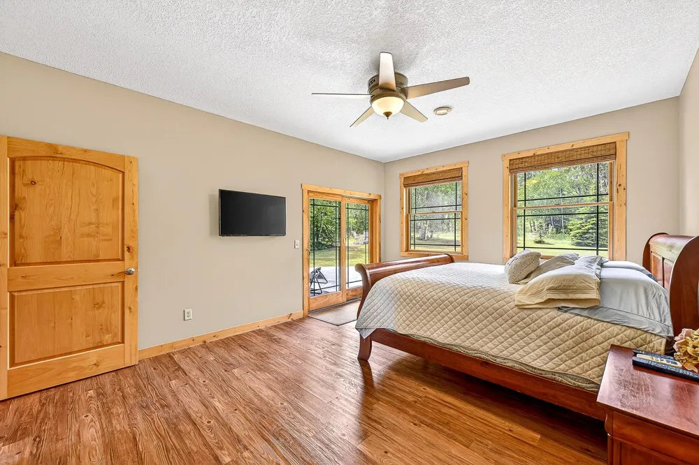 28 Quincy Drive Silver Bay, MN 55614