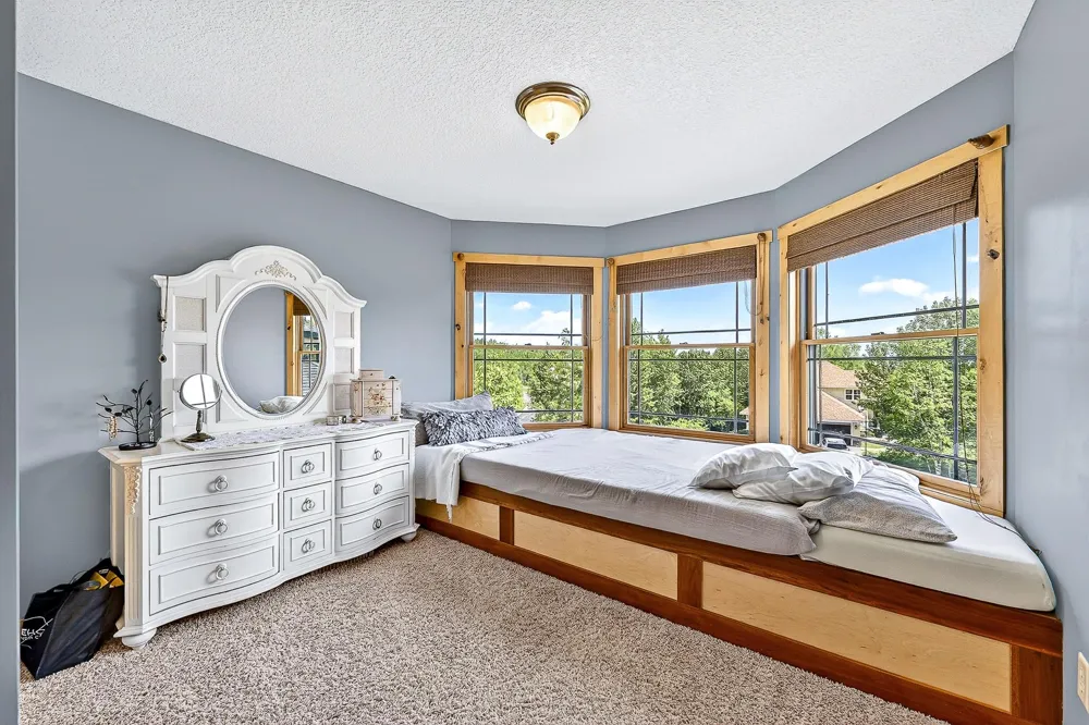 28 Quincy Drive Silver Bay, MN 55614
