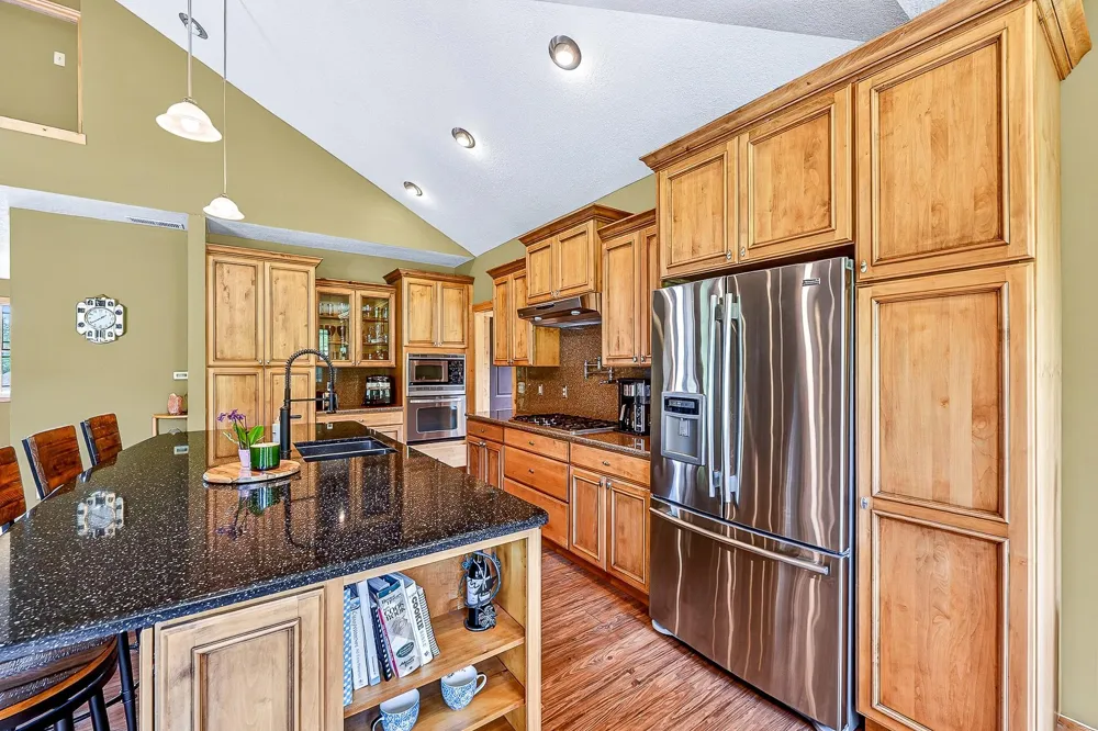 28 Quincy Drive Silver Bay, MN 55614