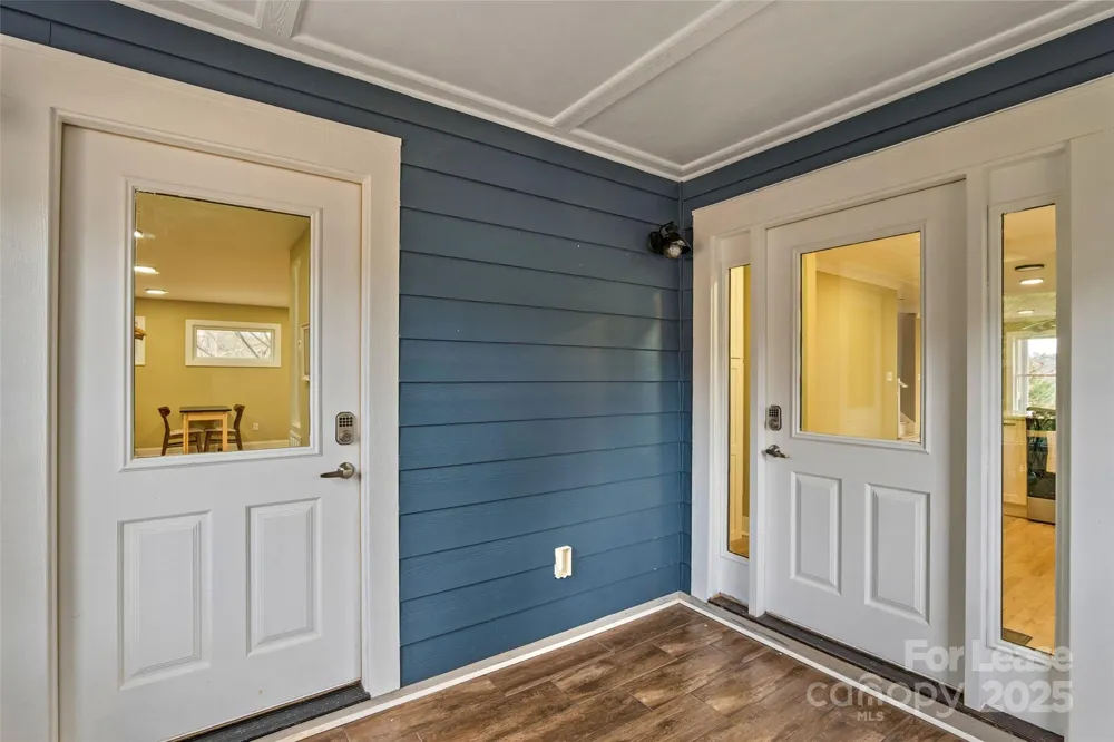 5 Elmore Street Asheville, NC 28804