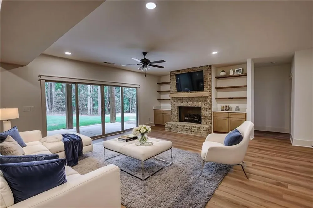 1040 Oak Valley Road Greensboro, GA 30642