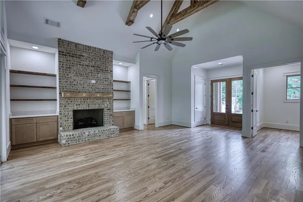 1040 Oak Valley Road Greensboro, GA 30642