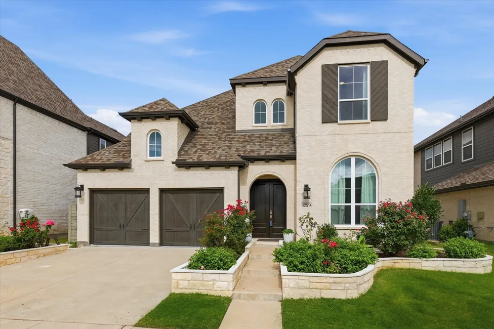 1729 Stepping Stone Trail Argyle, TX 76226