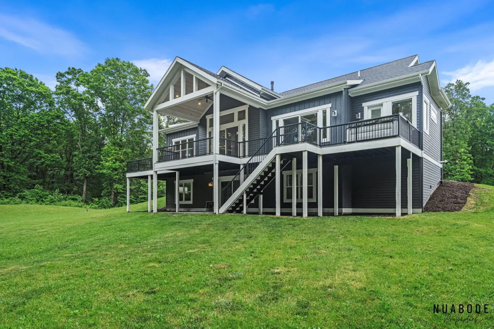 1497 10 Mile Road NE Comstock Park, MI 49321