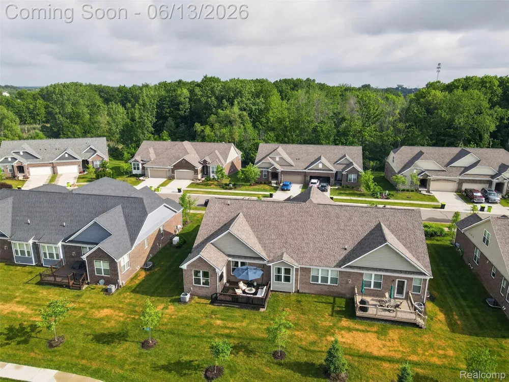 48827 Windfall Road Novi City, MI 48374