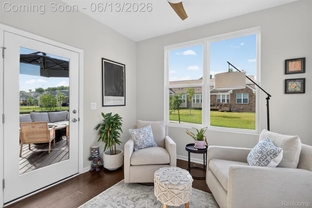 48827 Windfall Road Novi City, MI 48374
