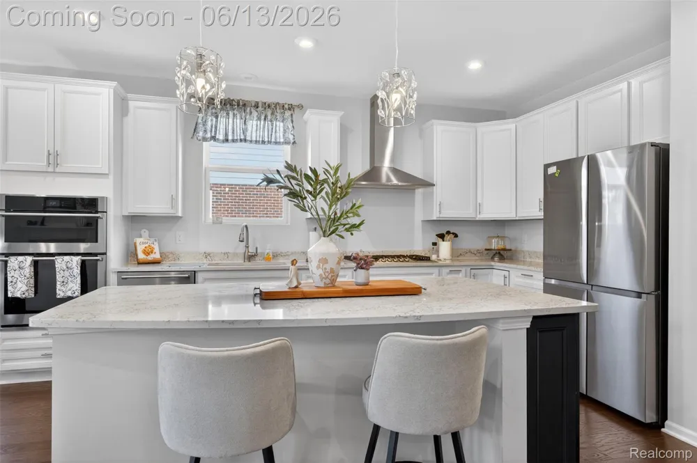 48827 Windfall Road Novi City, MI 48374