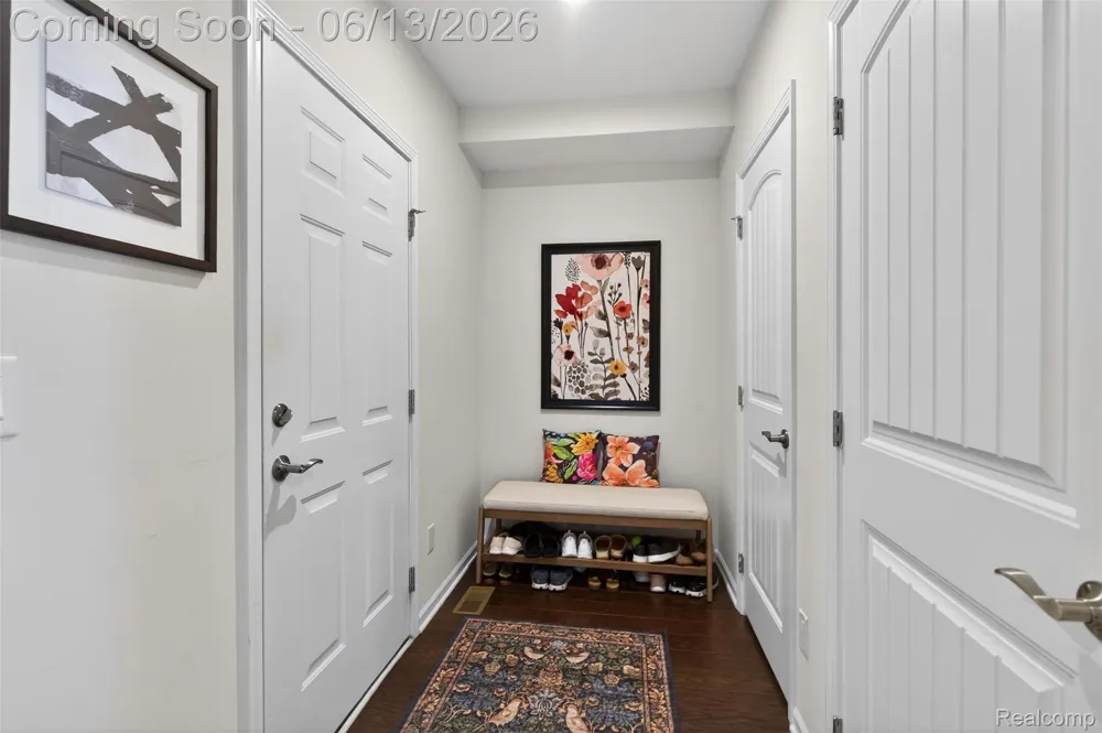 48827 Windfall Road Novi City, MI 48374