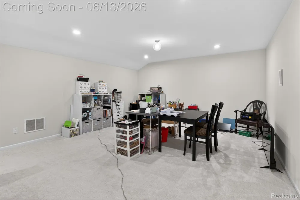 48827 Windfall Road Novi City, MI 48374