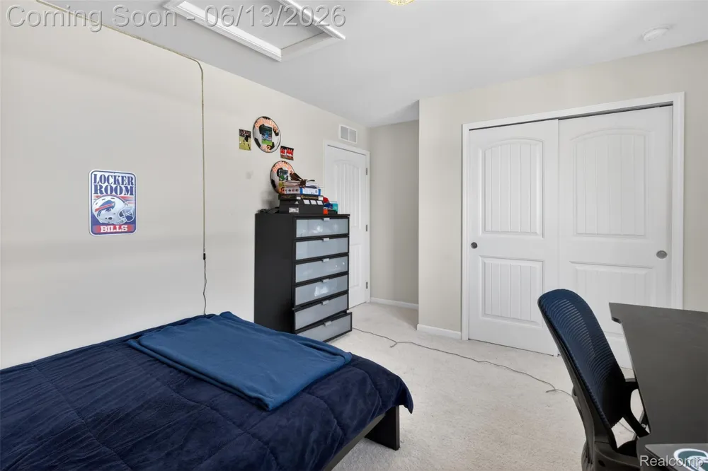 48827 Windfall Road Novi City, MI 48374