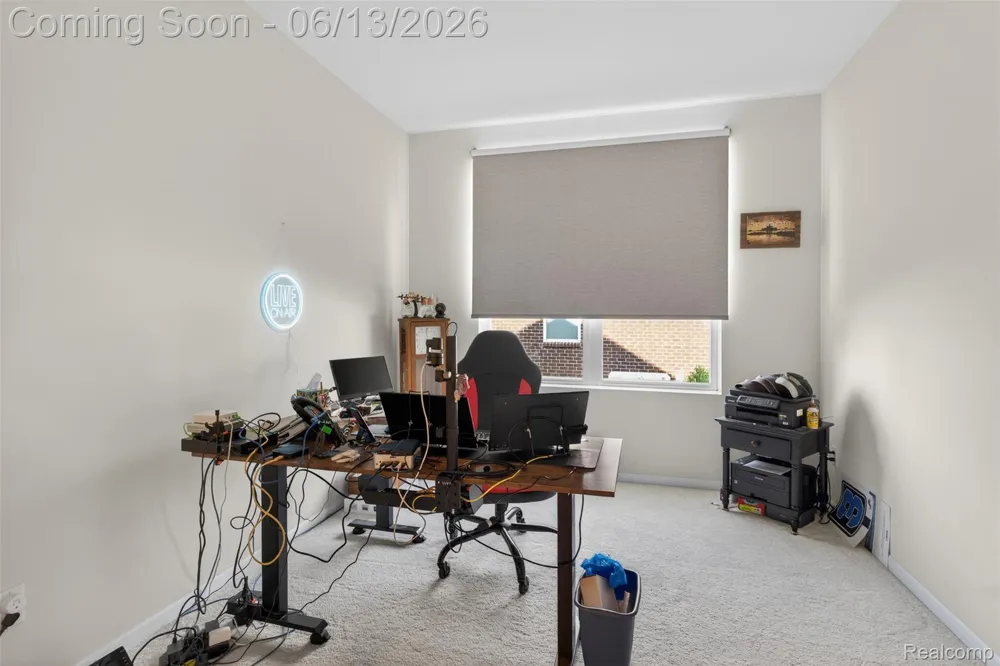 48827 Windfall Road Novi City, MI 48374