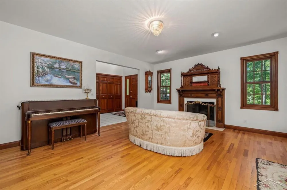 4455 Ehlers Road Larkin Charter Township, MI 48642