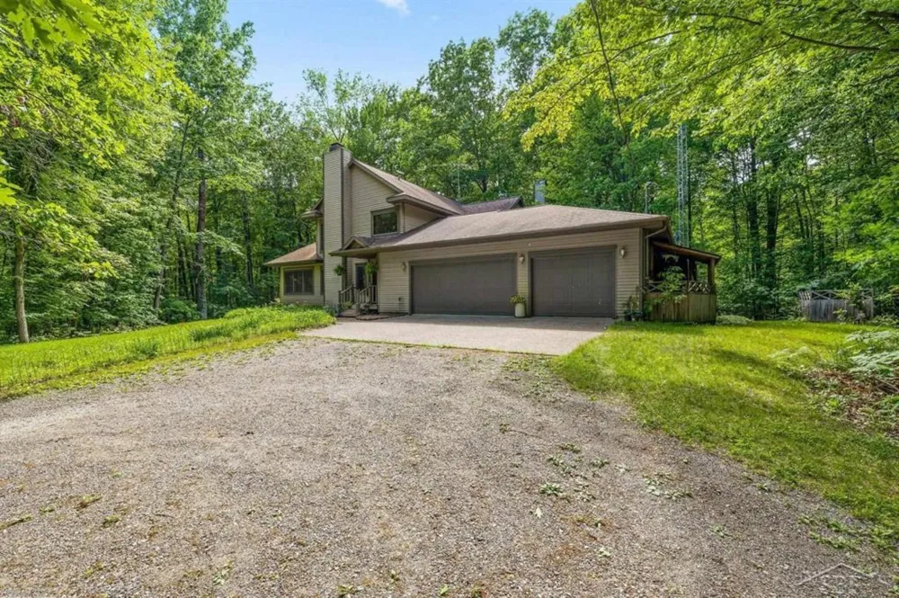 4455 Ehlers Road Larkin Charter Township, MI 48642