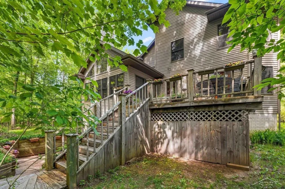 4455 Ehlers Road Larkin Charter Township, MI 48642