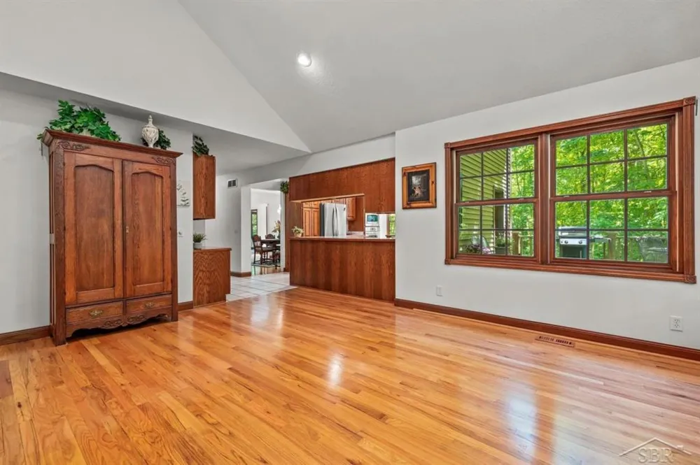 4455 Ehlers Road Larkin Charter Township, MI 48642
