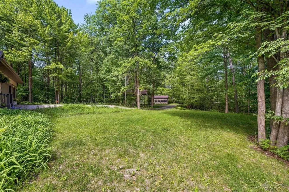 4455 Ehlers Road Larkin Charter Township, MI 48642