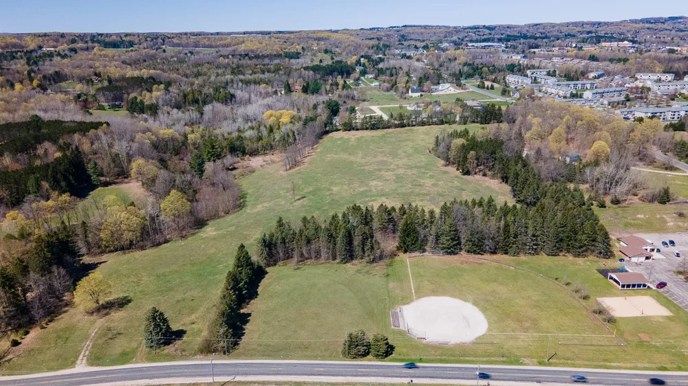 1795 Cass Road Garfield Charter Township, MI 49685