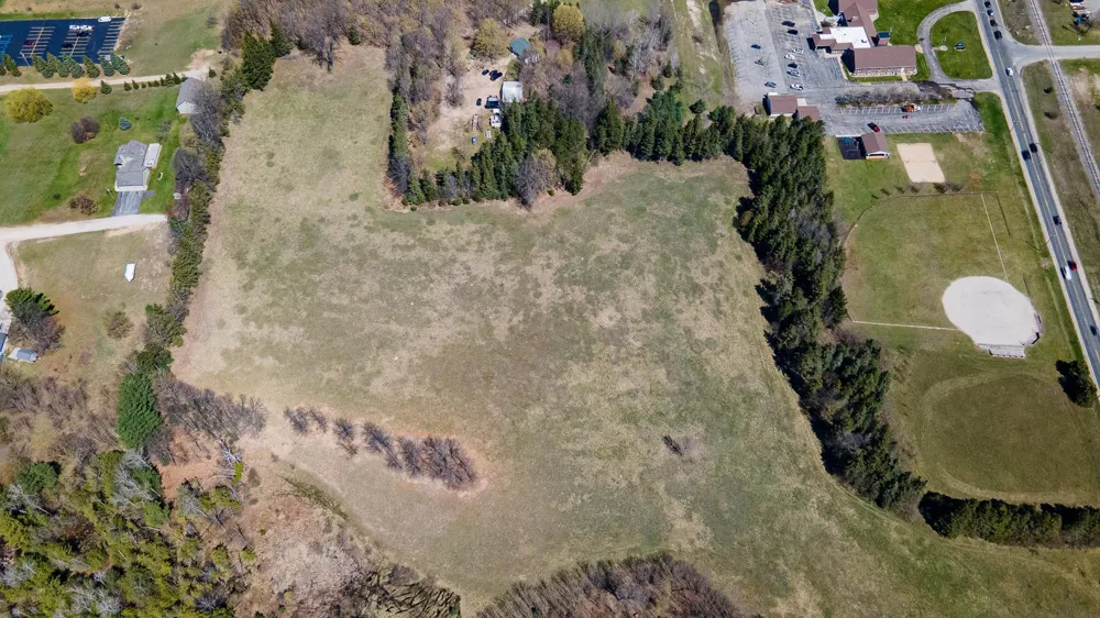 1795 Cass Road Garfield Charter Township, MI 49685