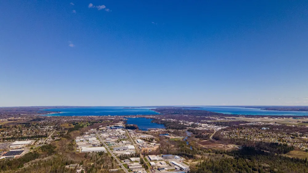 1795 Cass Road Garfield Charter Township, MI 49685