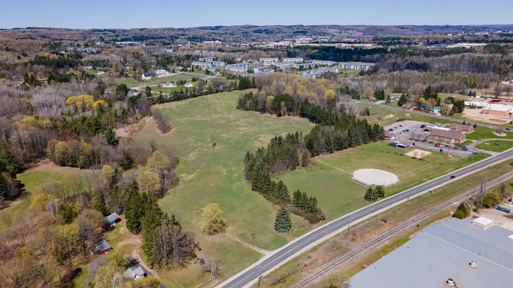 1795 Cass Road Garfield Charter Township, MI 49685