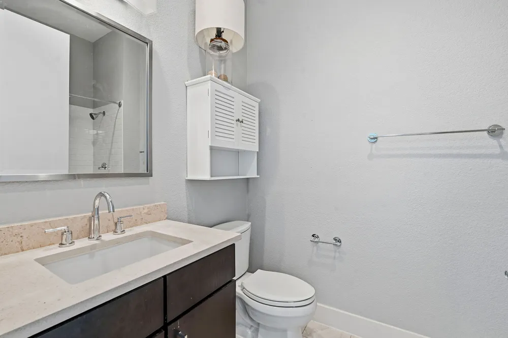 1101 Ivean Pearson Road #B204 Lago Vista, TX 78645